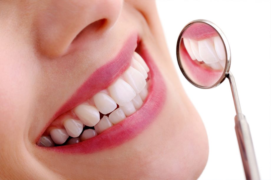 Choosing Dental Mirrors - A Maze to Navigate